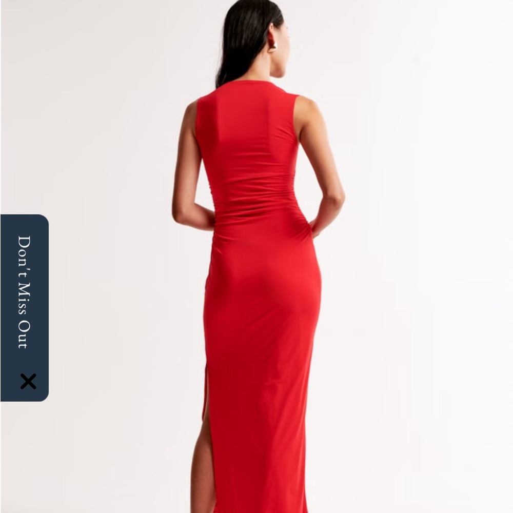 Abercrombie Women’s The A&F Ava Knit Red Maxi Dress - Picture 4 of 5